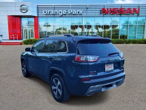 Used 2021 Jeep Cherokee Limited w/ Elite Package AWD/4WD image 3