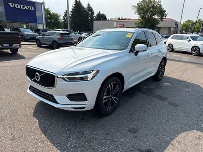 Used 2020 Volvo XC60 T5 Momentum w/ Protection Package
