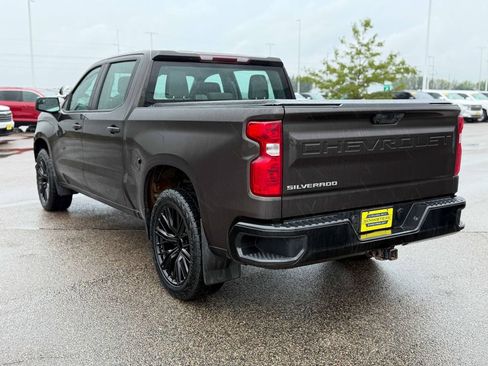 Used 2021 Chevrolet Silverado 1500 W/T w/ Z71 Off-Road Package AWD/4WD image 7
