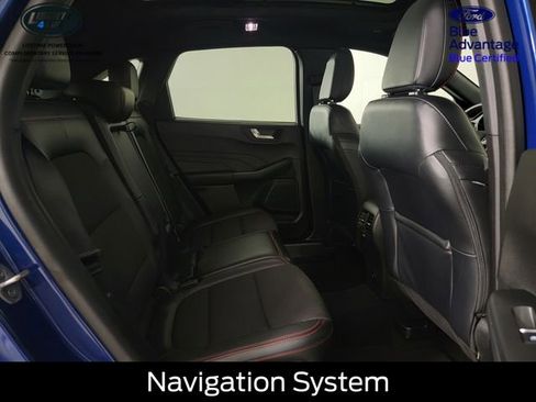 Certified 2023 Ford Escape ST-Line w/ Tech Pack #1 AWD/4WD image 17