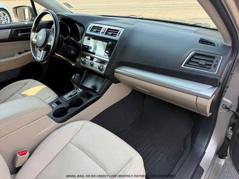Used 2015 Subaru Legacy 2.5i Premium AWD/4WD image 20
