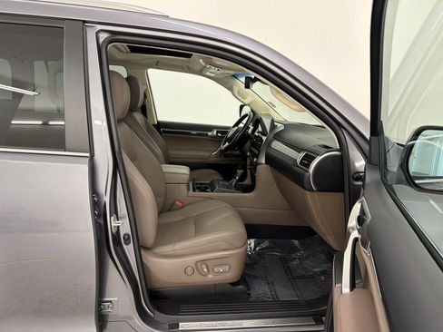 Used 2023 Lexus GX 460 Premium AWD/4WD image 30