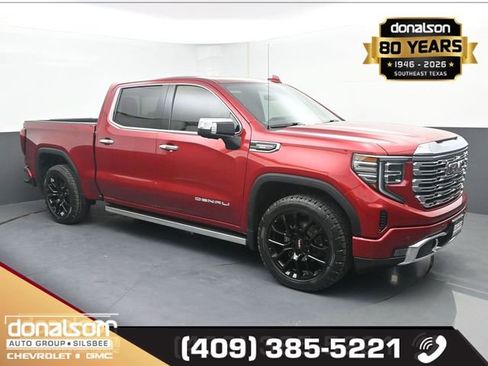 Used 2024 GMC Sierra 1500 Denali w/ Denali Reserve Package AWD/4WD image 1