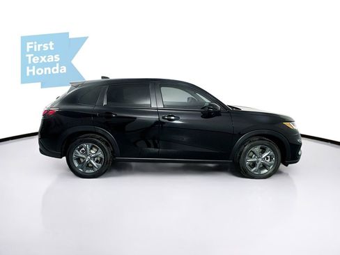 New 2026 Honda HR-V LX image 8