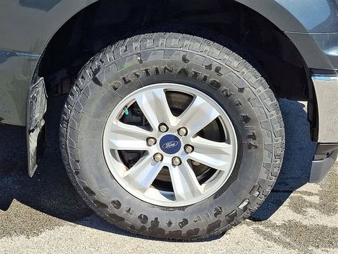 Used 2018 Ford F150 XLT AWD/4WD image 8