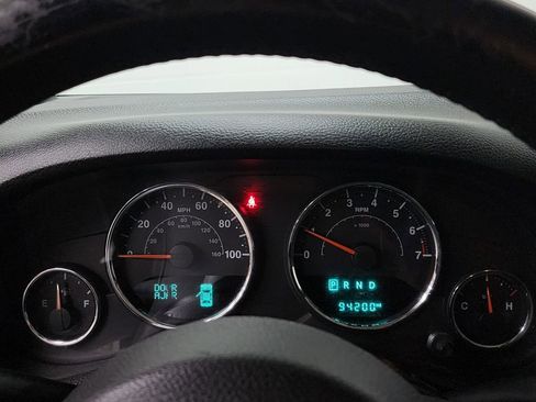 Used 2015 Jeep Wrangler Unlimited Sport w/ Connectivity Group image 13