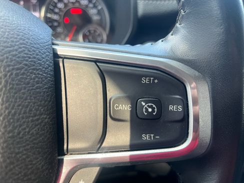 Used 2022 RAM 1500 Laramie w/ Laramie Southwest Edition AWD/4WD image 8
