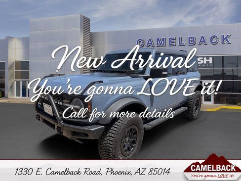 Used 2024 Ford Bronco Wildtrak AWD/4WD image 1