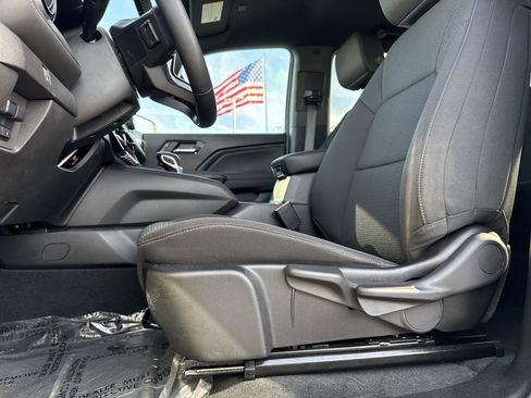 Certified 2024 Chevrolet Colorado LT image 16