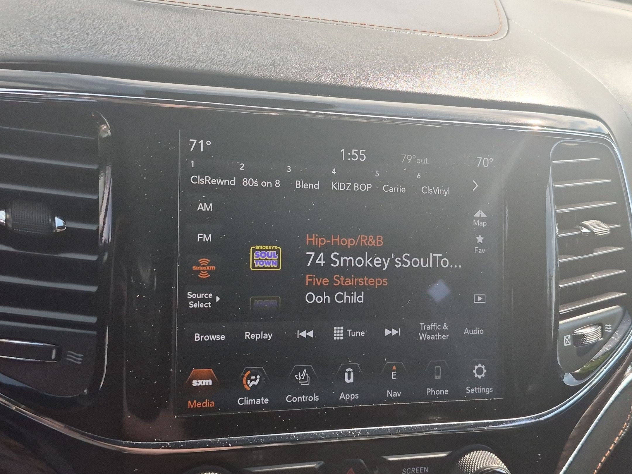 Used 2020 Jeep Grand Cherokee Summit AWD/4WD image 23