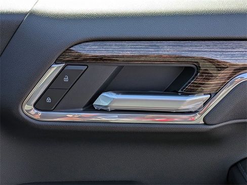 New 2026 GMC Sierra 1500 Elevation image 33