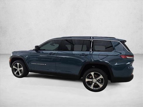 New 2026 Jeep Grand Cherokee L Limited RWD image 5