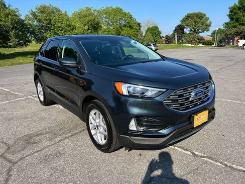 Used 2022 Ford Edge SEL w/ Convenience Package AWD/4WD image 2