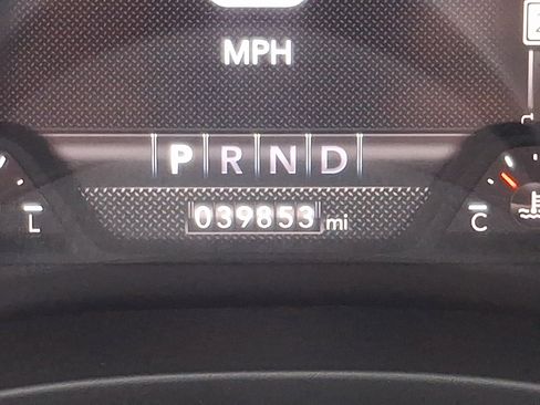 Used 2022 RAM 1500 Laramie w/ Sport Appearance Package image 19