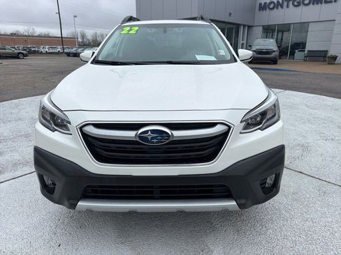 Used 2022 Subaru Outback Limited image 2