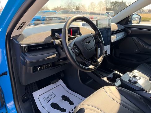 Used 2023 Ford Mustang Mach-E Premium image 21