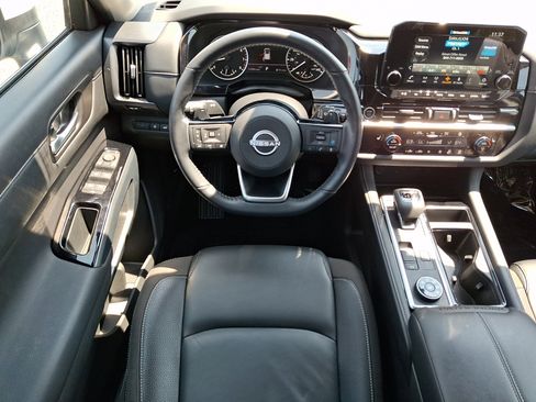 Certified 2024 Nissan Pathfinder SL AWD/4WD image 12