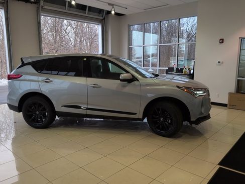 New 2026 Acura RDX SH-AWD image 6