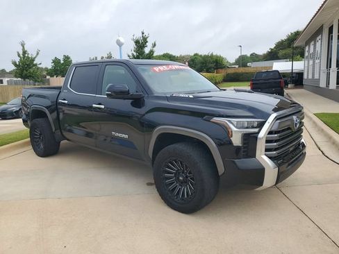 Used 2024 Toyota Tundra Limited AWD/4WD image 8