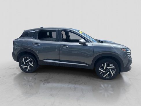 Certified 2025 Nissan Kicks SV FWD image 8