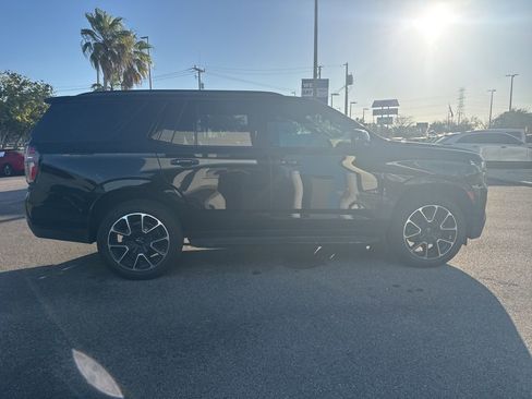 Used 2022 Chevrolet Tahoe RST w/ Luxury Package image 7