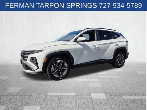 Used 2025 Hyundai Tucson SEL FWD image 4