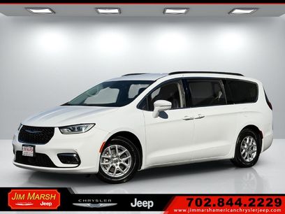 Certified 2022 Chrysler Pacifica Touring-L