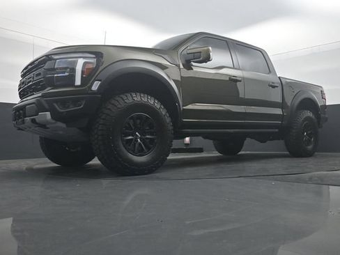 Used 2025 Ford F150 Raptor AWD/4WD image 29
