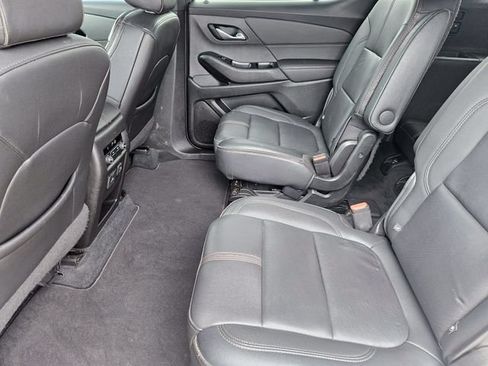 Used 2023 Chevrolet Traverse RS AWD/4WD image 35