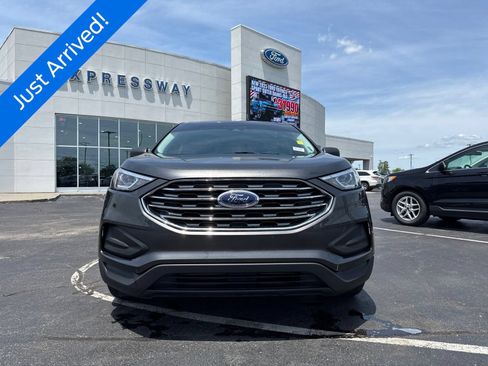 Used 2020 Ford Edge SE AWD/4WD image 2