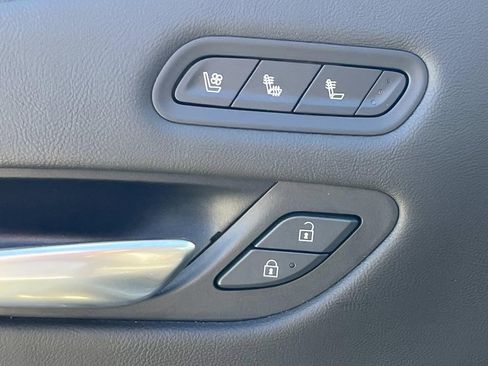 Certified 2024 Cadillac Escalade ESV Premium Luxury w/ Performance Package image 28