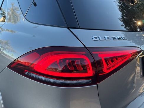 Used 2022 Mercedes-Benz GLE 350 4MATIC image 13