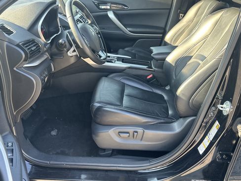Used 2024 Mitsubishi Eclipse Cross SEL AWD/4WD image 9