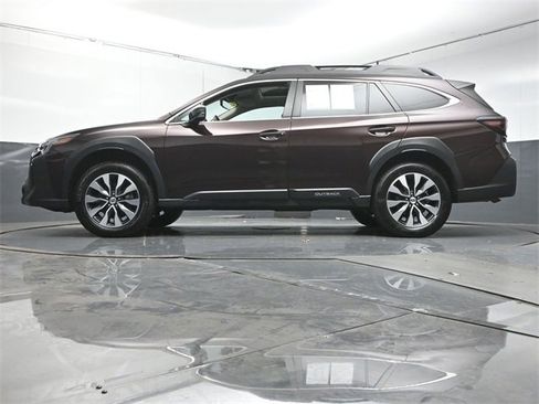 Used 2024 Subaru Outback Limited image 37