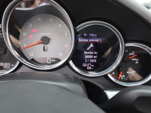 Used 2015 Porsche 911 Carrera S RWD image 30