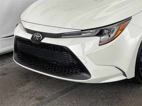 Certified 2020 Toyota Corolla LE w/ LE Premium Package FWD image 8