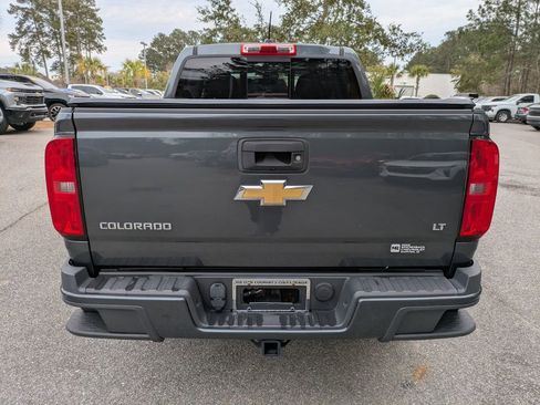 Used 2016 Chevrolet Colorado LT w/ LT Convenience Package image 6