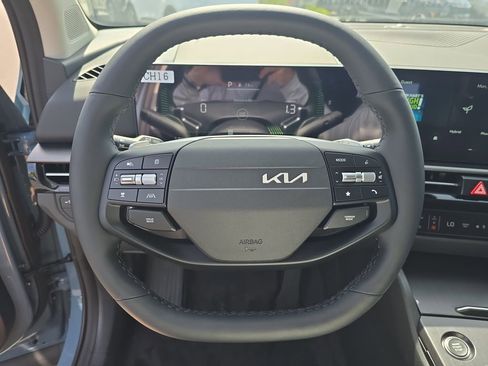 New 2026 Kia Sportage S image 28