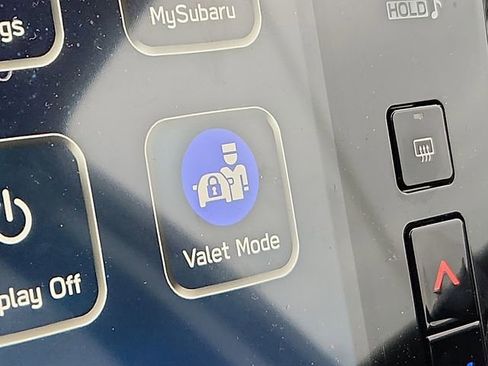 Used 2025 Subaru Outback Premium image 23