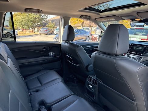 Used 2022 Honda Pilot EX-L image 10