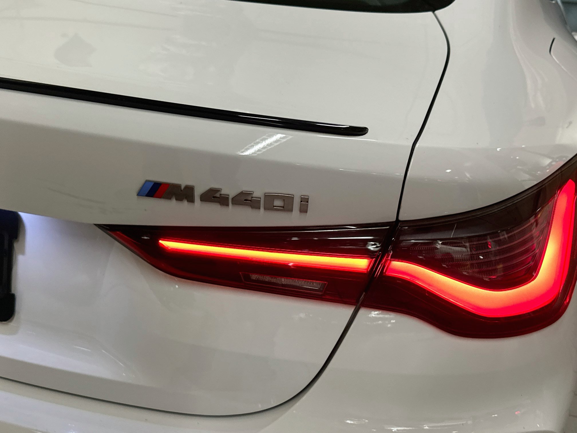 Used 2024 BMW M440i Coupe w/ Premium Package RWD image 30