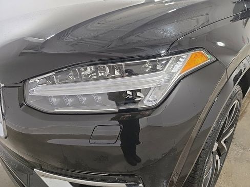 Used 2024 Volvo XC90 B6 Plus w/ Protection Package Premier image 21