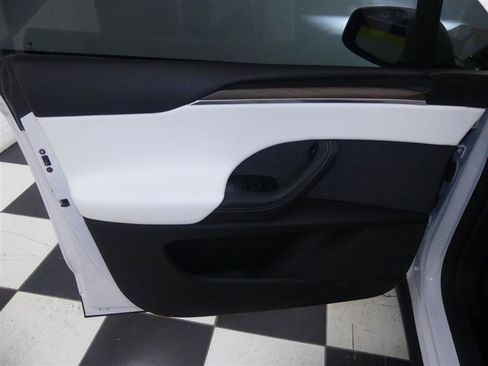 Used 2023 Tesla Model X AWD/4WD image 26