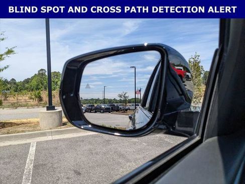 Certified 2024 Jeep Grand Cherokee Limited w/ Black Appearance Package image 8