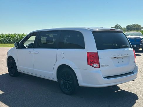 Used 2019 Dodge Grand Caravan GT FWD image 5