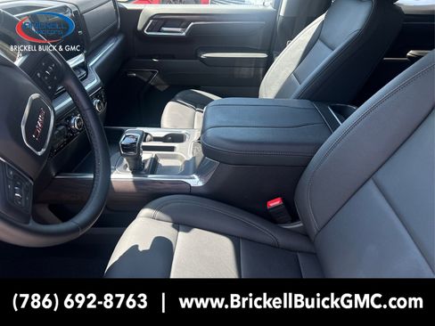 New 2025 GMC Sierra 1500 SLT w/ SLT Convenience Package image 9