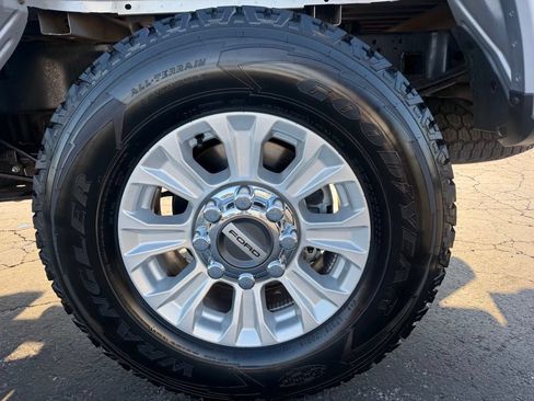 Used 2022 Ford F250 XL w/ STX Appearance Package AWD/4WD image 21