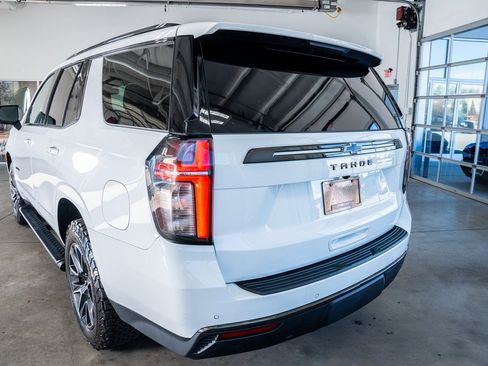 Used 2021 Chevrolet Tahoe Z71 w/ Luxury Package image 24