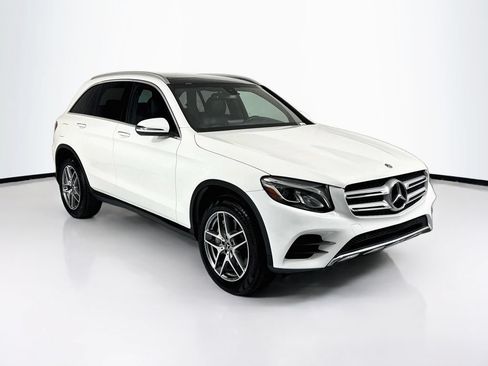 Used 2019 Mercedes-Benz GLC 300 image 3