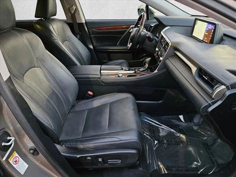 Used 2018 Lexus RX 350L RX 350L Premium image 21